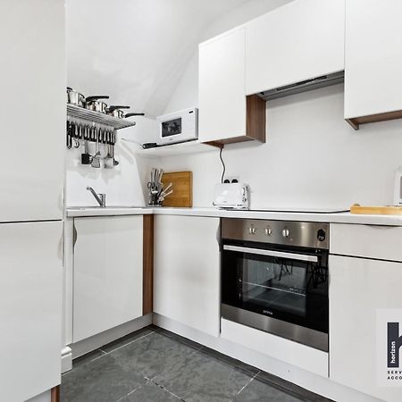 Free Parking - Penthouse - Business Stays - Relocating - St ฮาร์โรเกต ภายนอก รูปภาพ